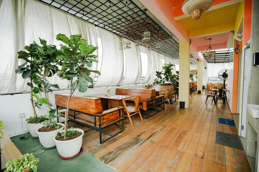 Deli Hotel ميدان المظهر الخارجي الصورة